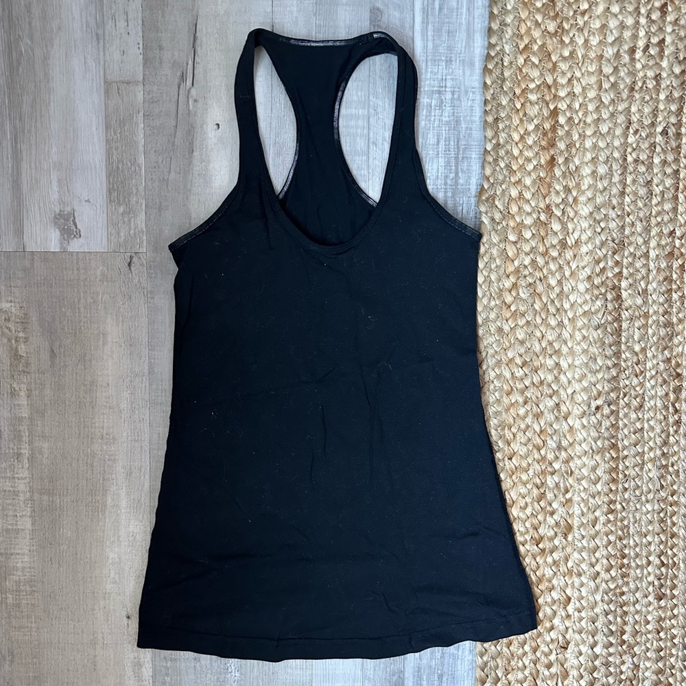 Lululemon fitted tank
